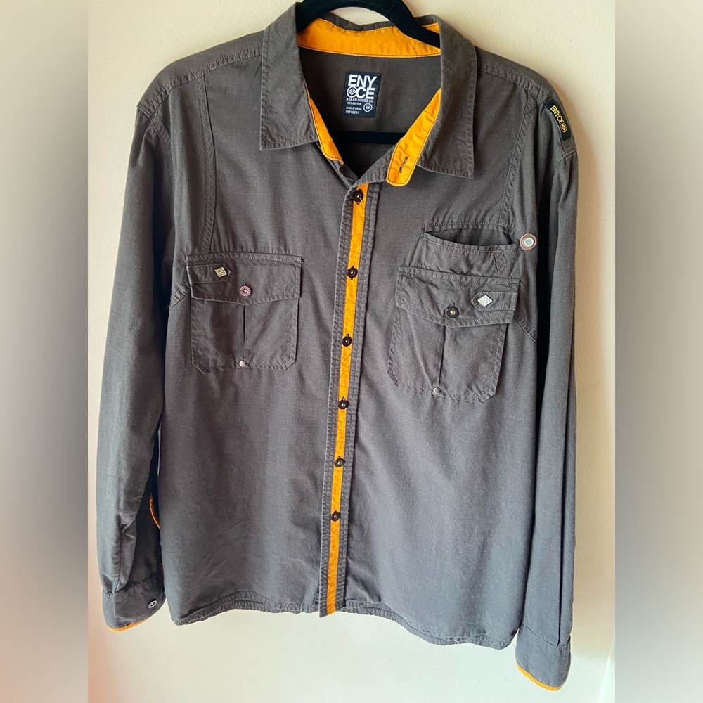 Enyce men’s VTG brown long sleeve shirt sizes M
